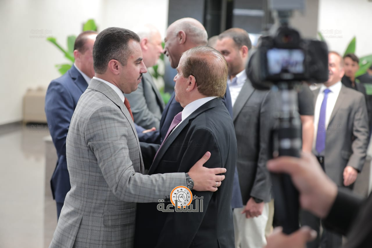 Madar Al-Saa Images 0.007131960941678339