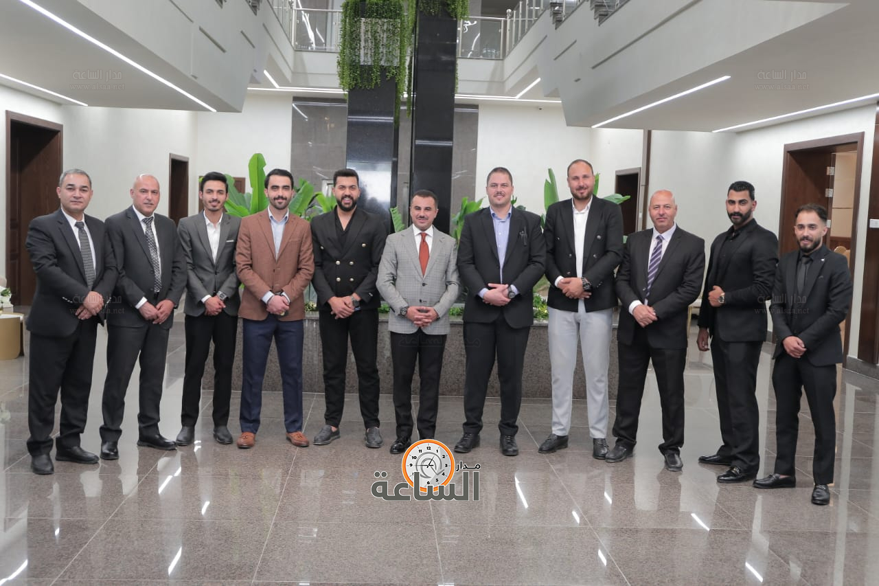 Madar Al-Saa Images 0.9323497643843023