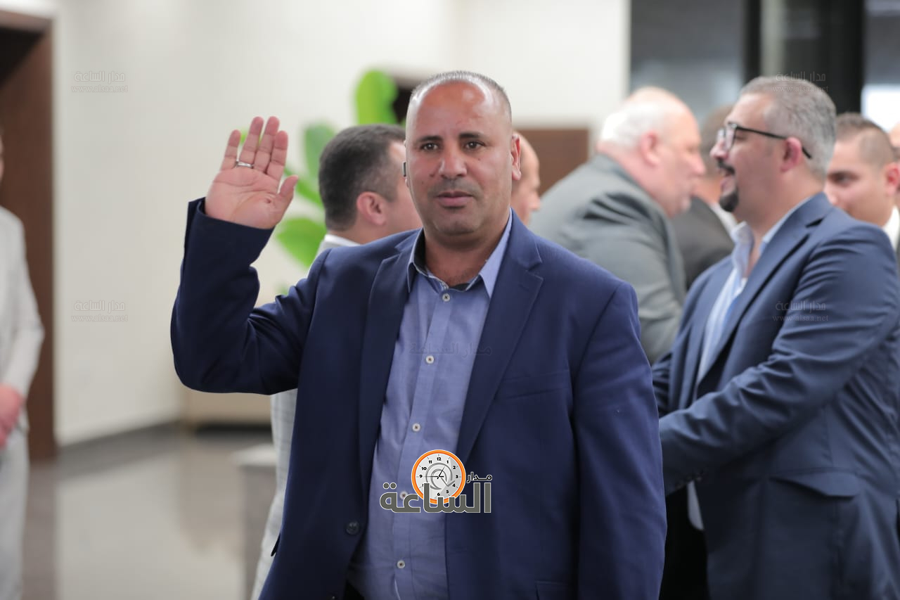 Madar Al-Saa Images 0.24765806914370325