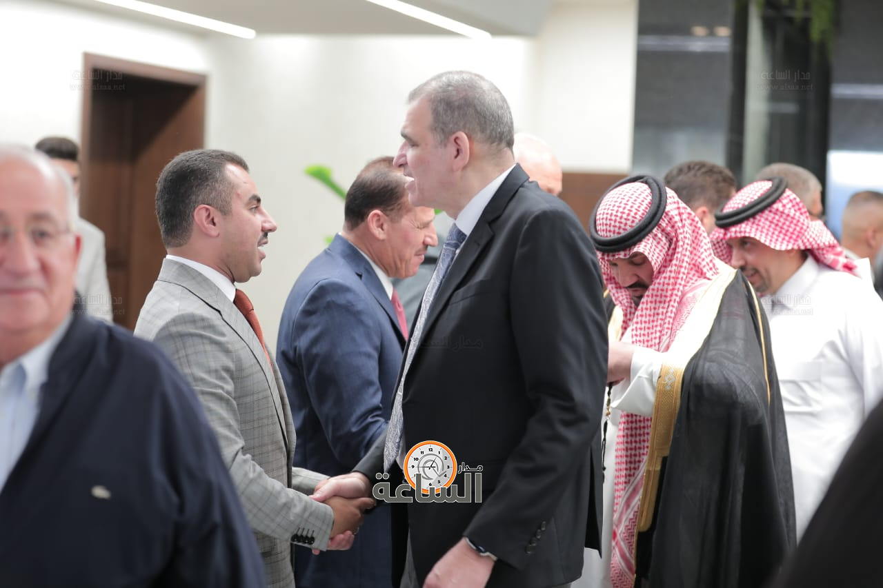 Madar Al-Saa Images 0.17914349213099034