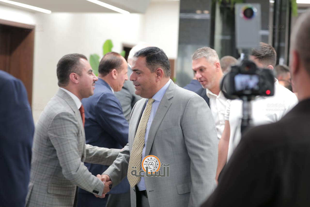 Madar Al-Saa Images 0.7260327890288903