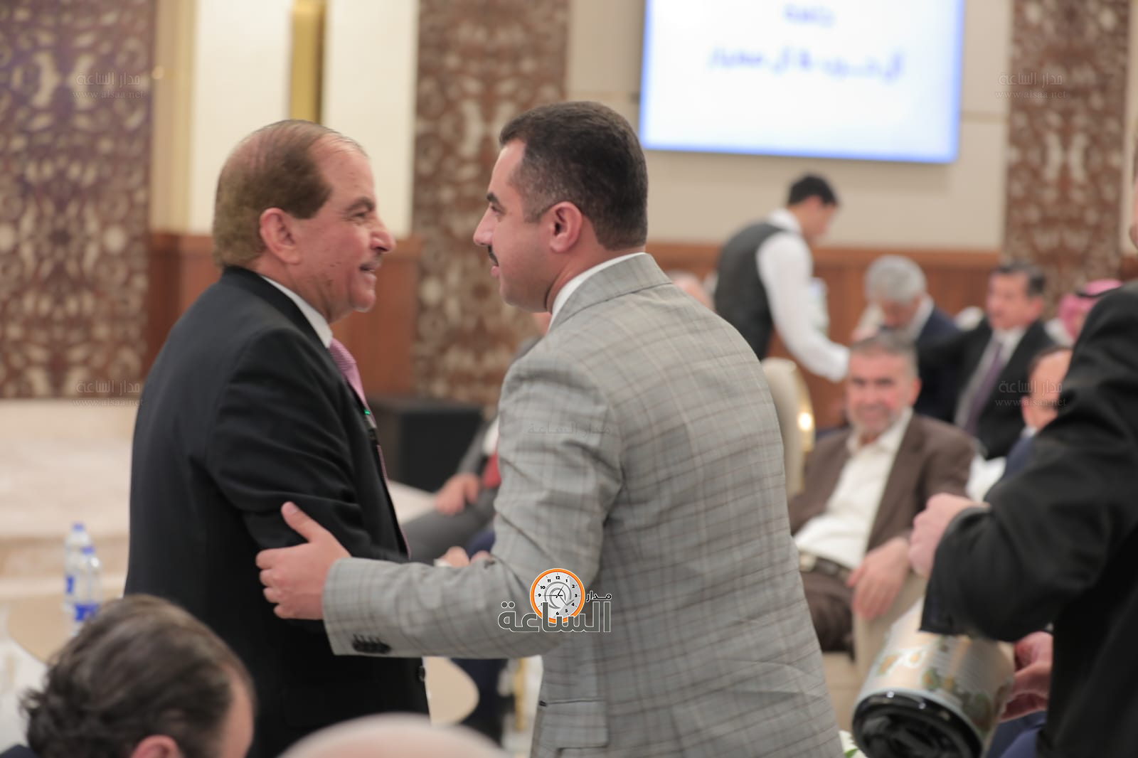 Madar Al-Saa Images 0.44528611618097114