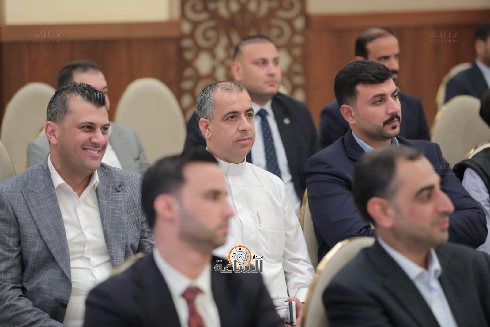 Madar Al-Saa Images 0.4159518376855348