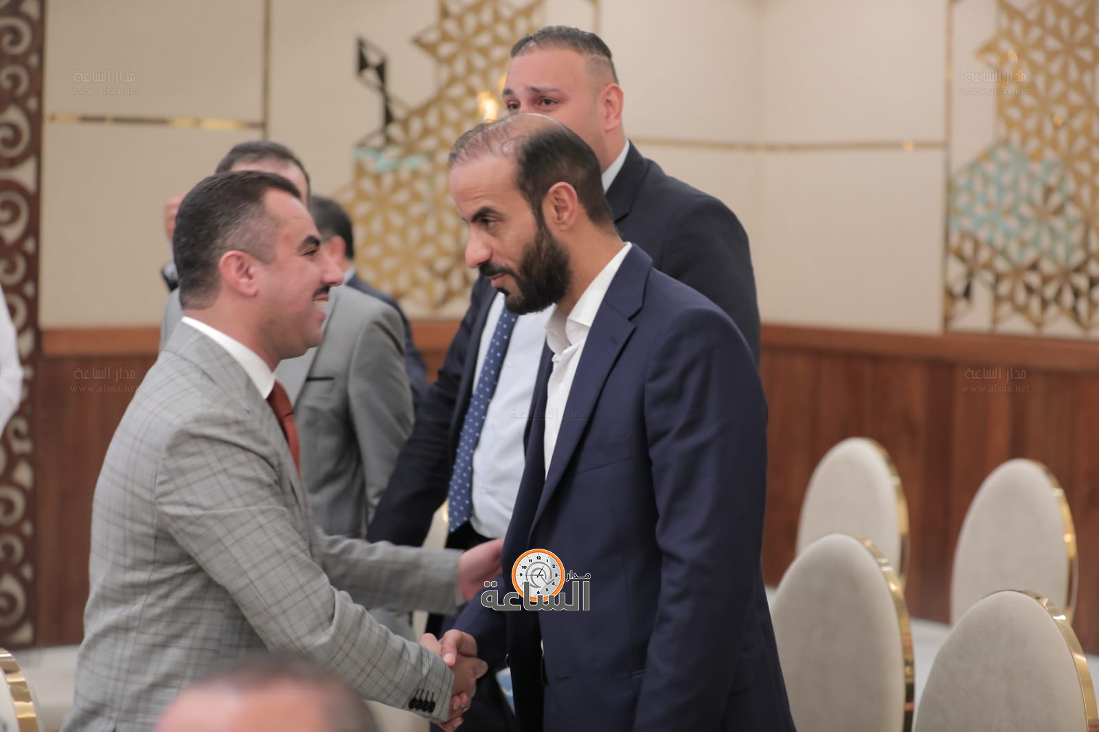 Madar Al-Saa Images 0.13855687206137357