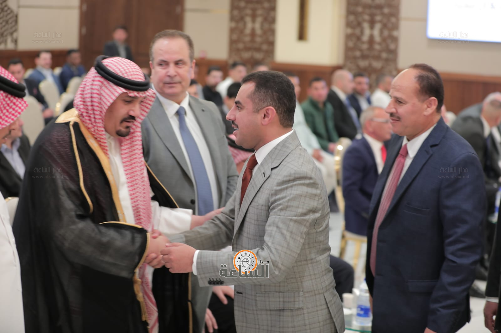 Madar Al-Saa Images 0.9794313862828594