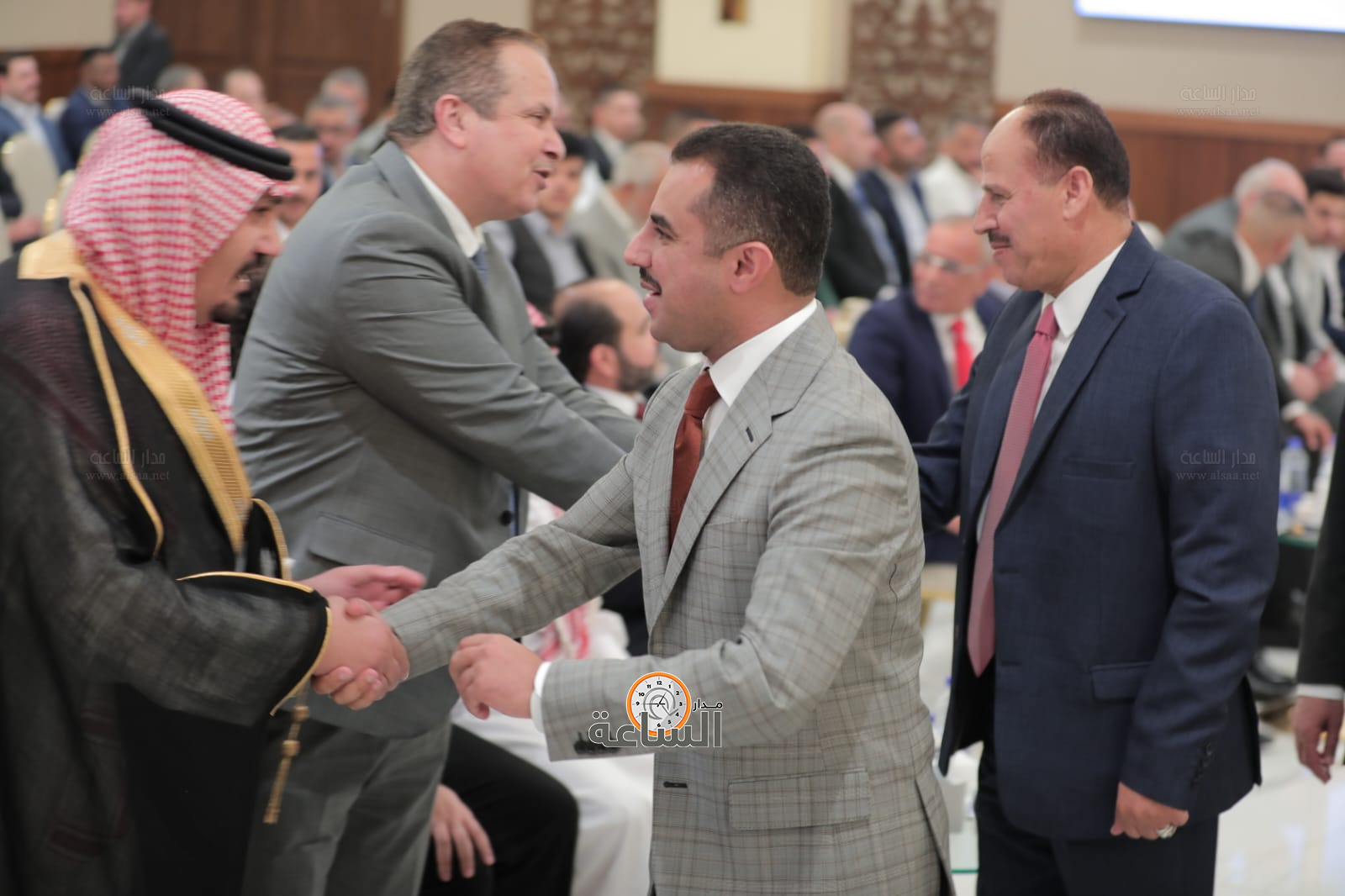 Madar Al-Saa Images 0.2976146758824887