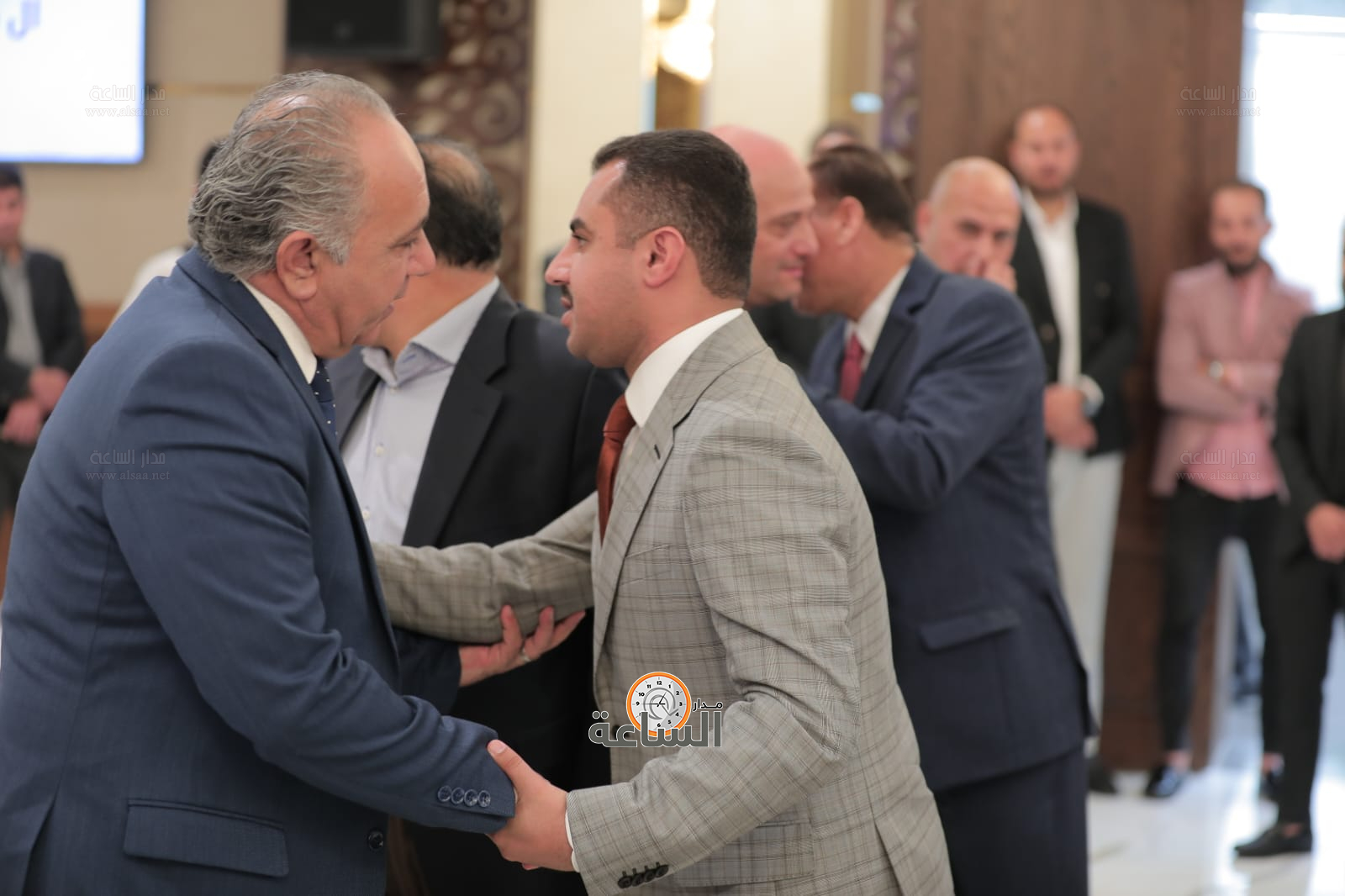 Madar Al-Saa Images 0.9676219328936576