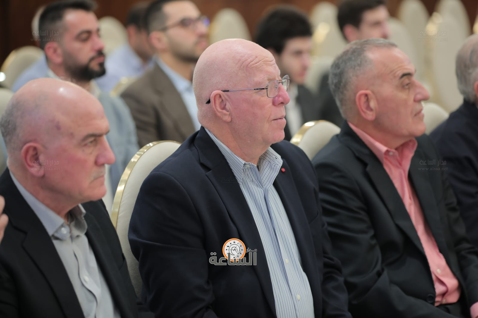 Madar Al-Saa Images 0.5211889749544376