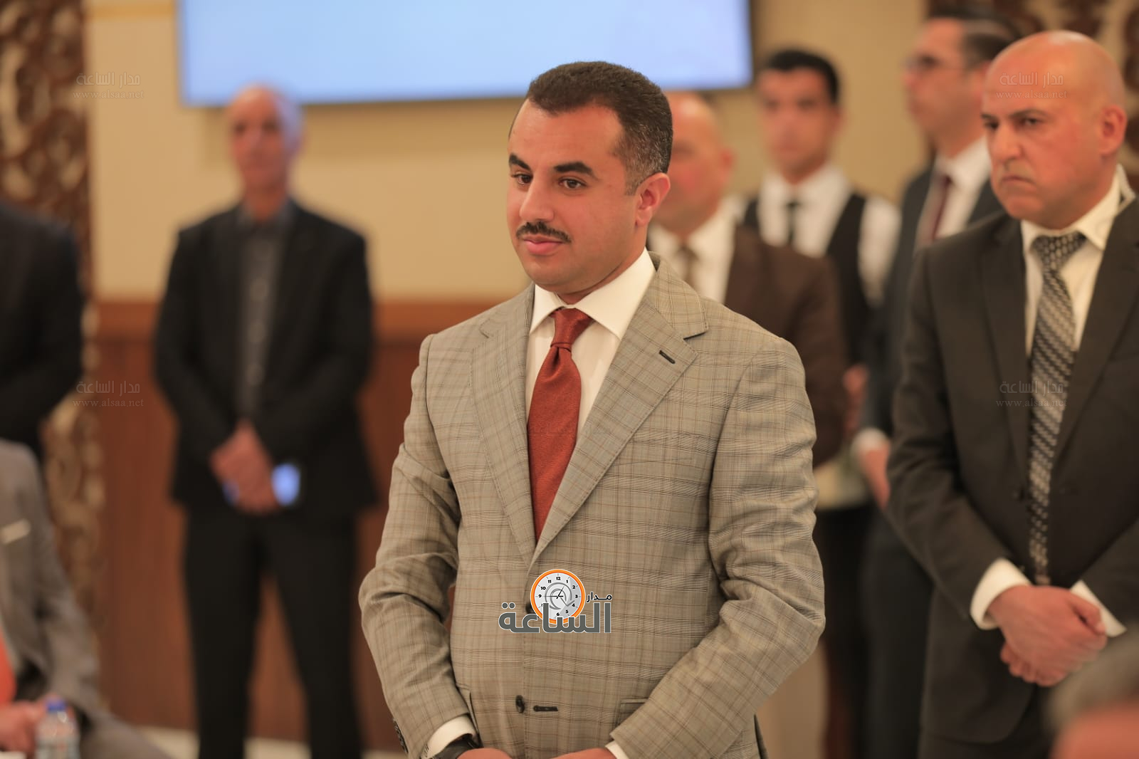 Madar Al-Saa Images 0.6341154898993644