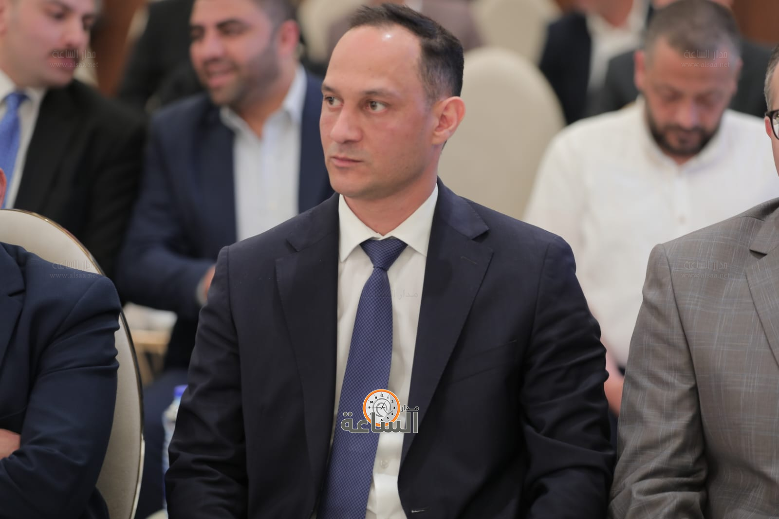 Madar Al-Saa Images 0.9512223795385183