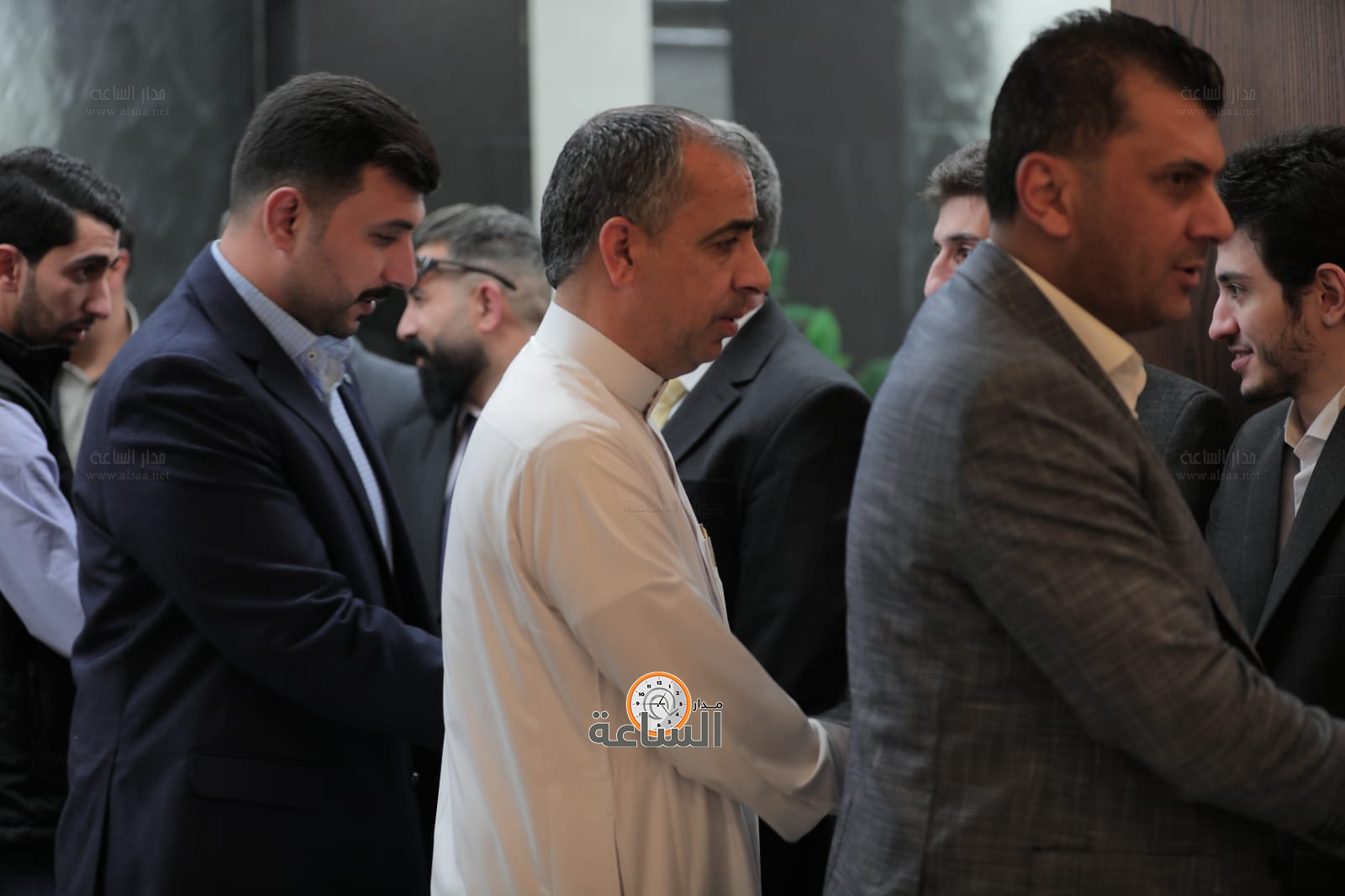 Madar Al-Saa Images 0.9836143627626498