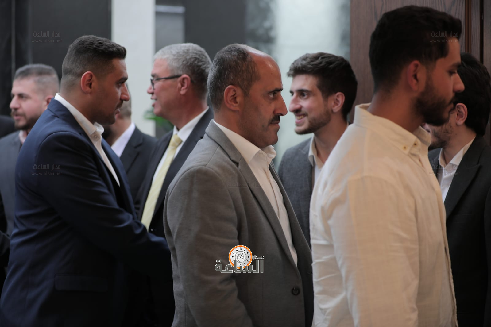 Madar Al-Saa Images 0.21509342003036358