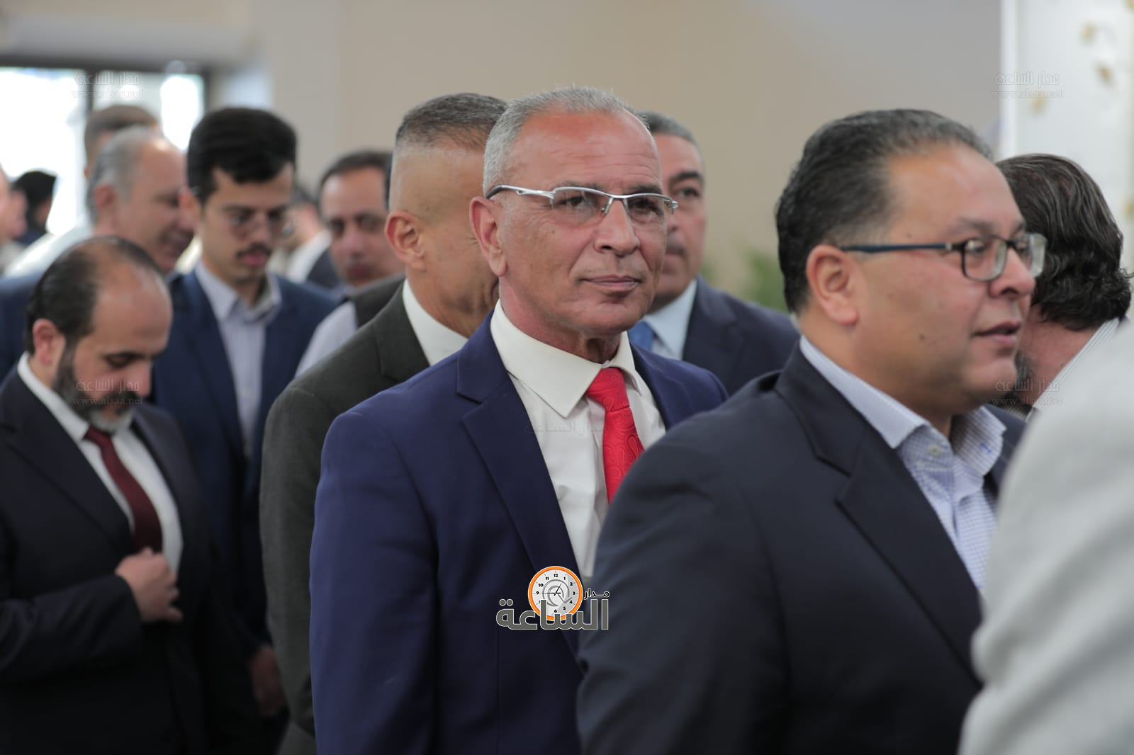 Madar Al-Saa Images 0.6866148653795893