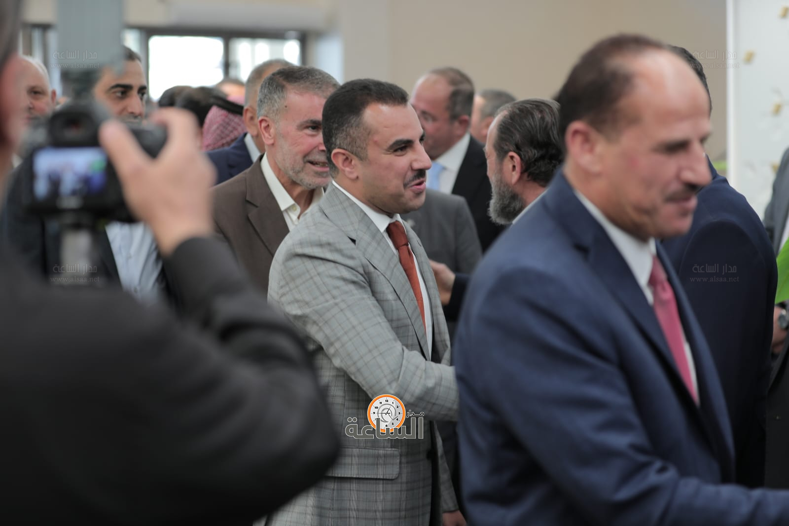 Madar Al-Saa Images 0.7502155101608087