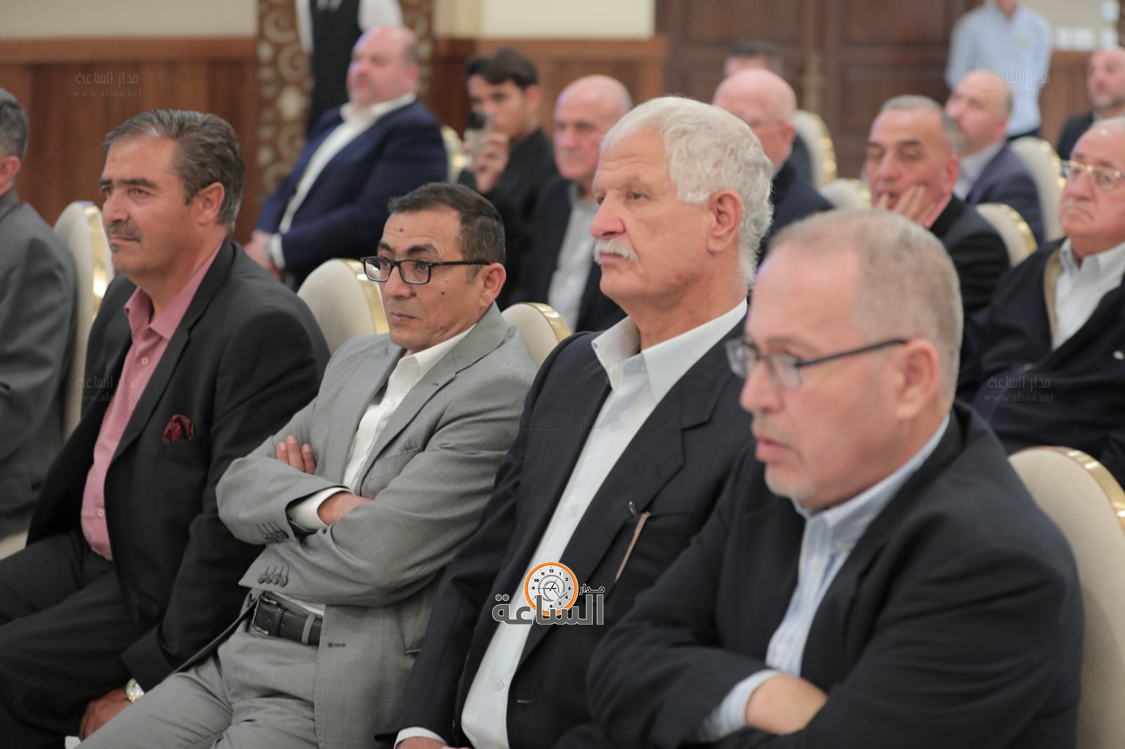 Madar Al-Saa Images 0.18215295080472393