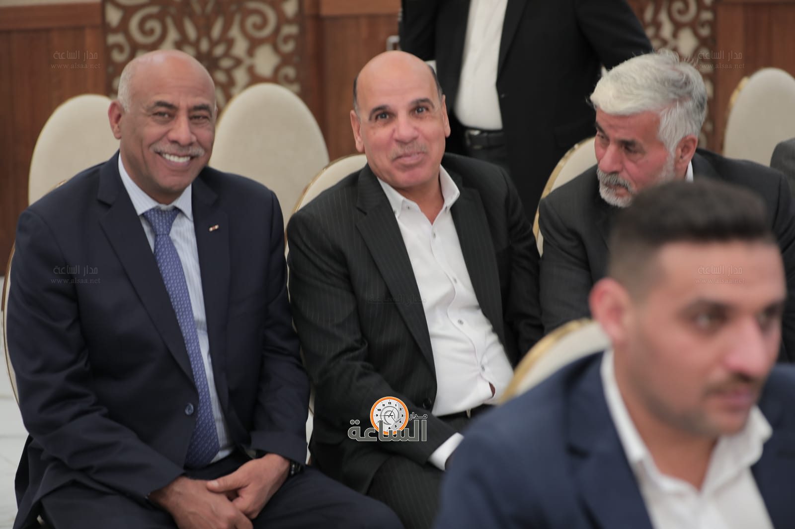 Madar Al-Saa Images 0.4438612469138489