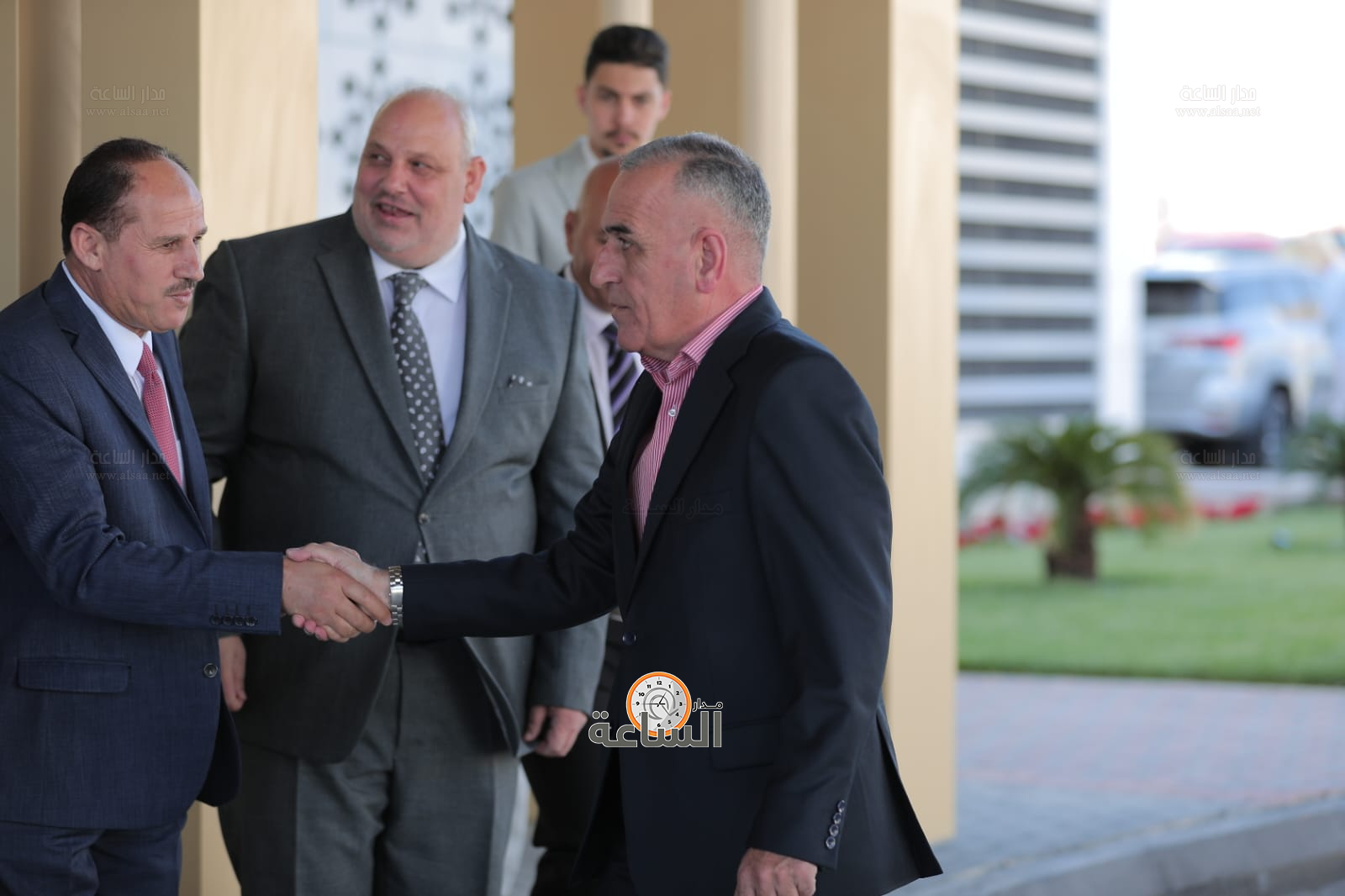 Madar Al-Saa Images 0.4478047990552151