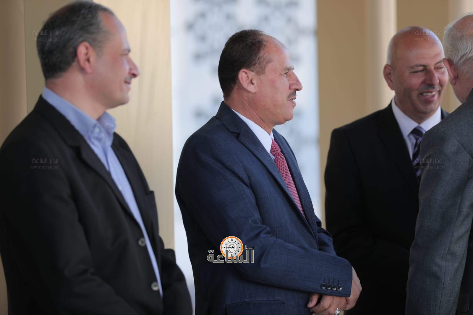 Madar Al-Saa Images 0.1179915894635647