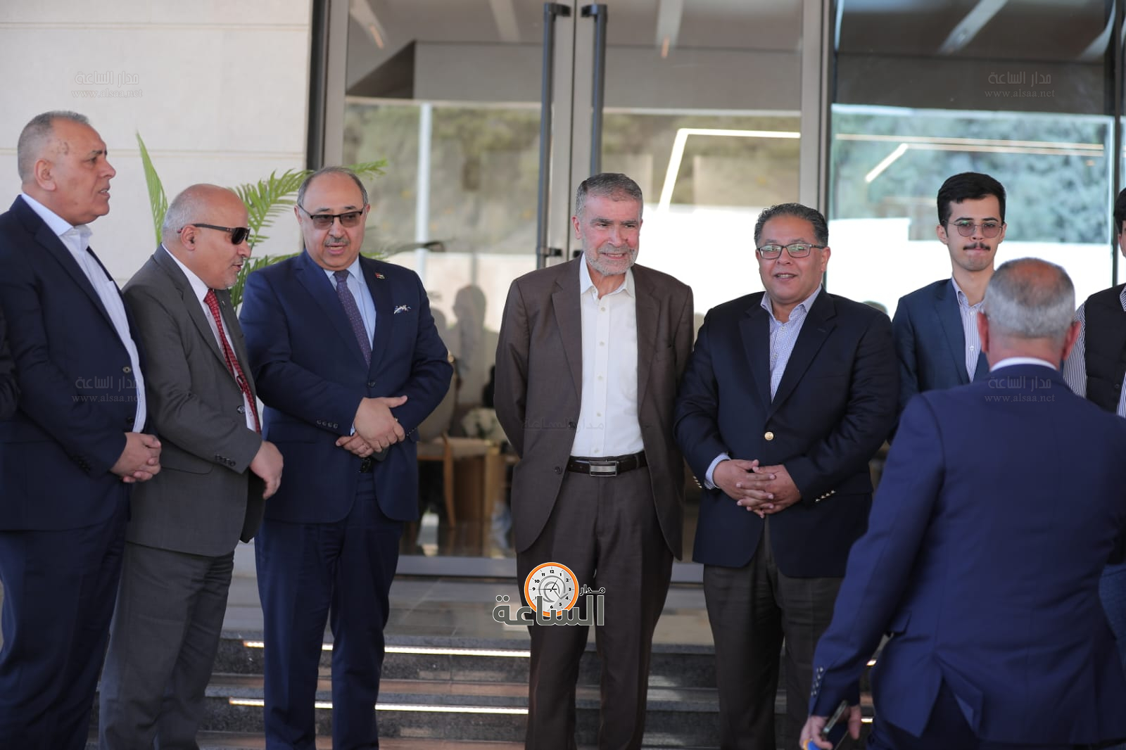 Madar Al-Saa Images 0.4898701232931335