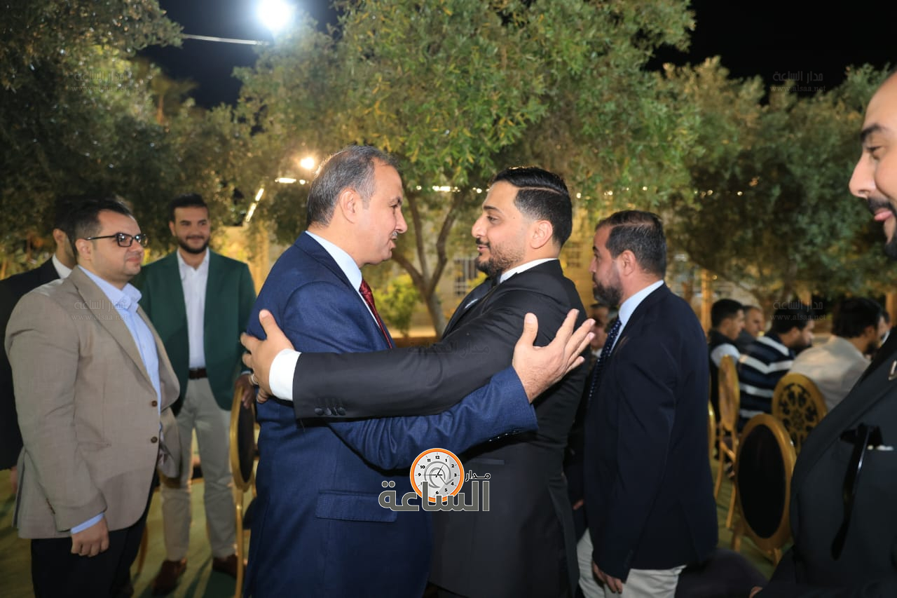 Madar Al-Saa Images 0.3945980411822049