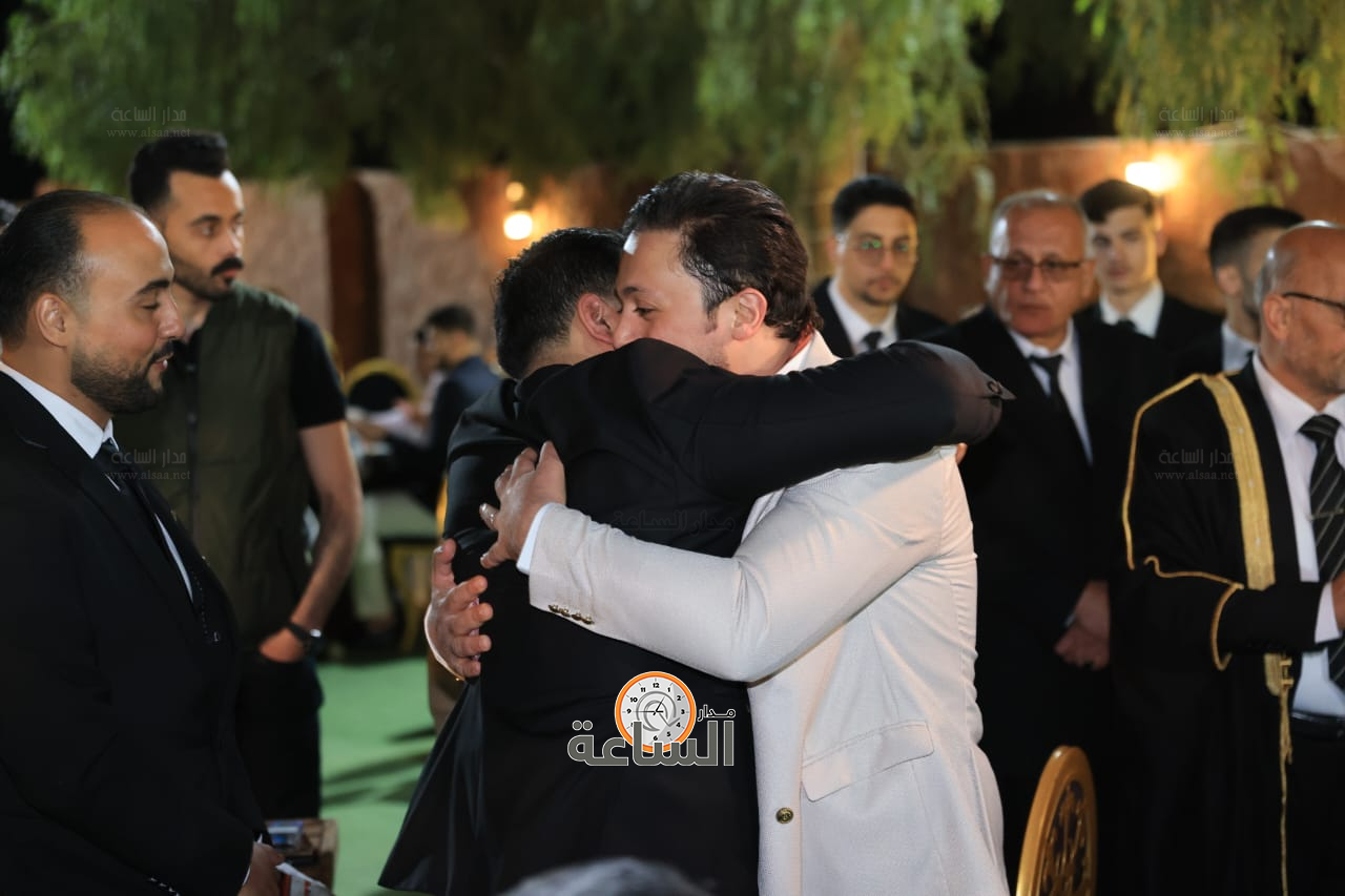 Madar Al-Saa Images 0.6859546597894212