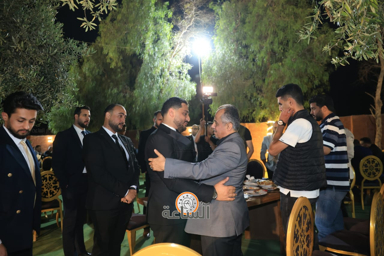 Madar Al-Saa Images 0.4993690270417551