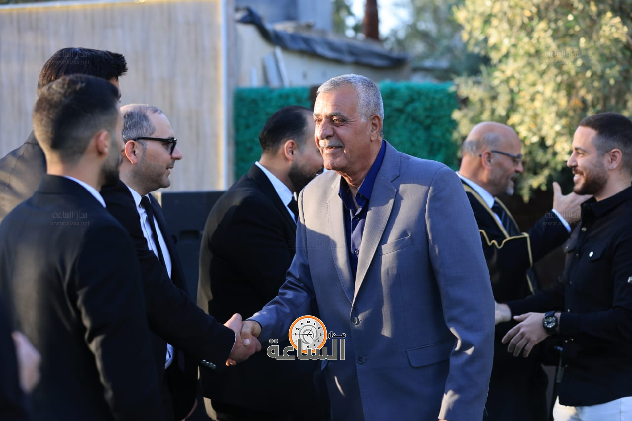 Madar Al-Saa Images 0.17793568172508611