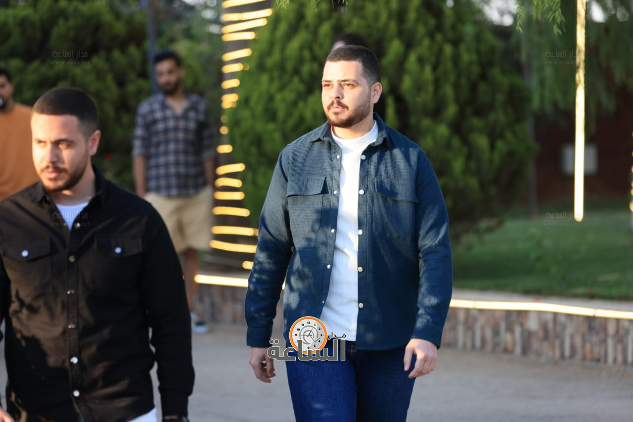 Madar Al-Saa Images 0.48695809434711734