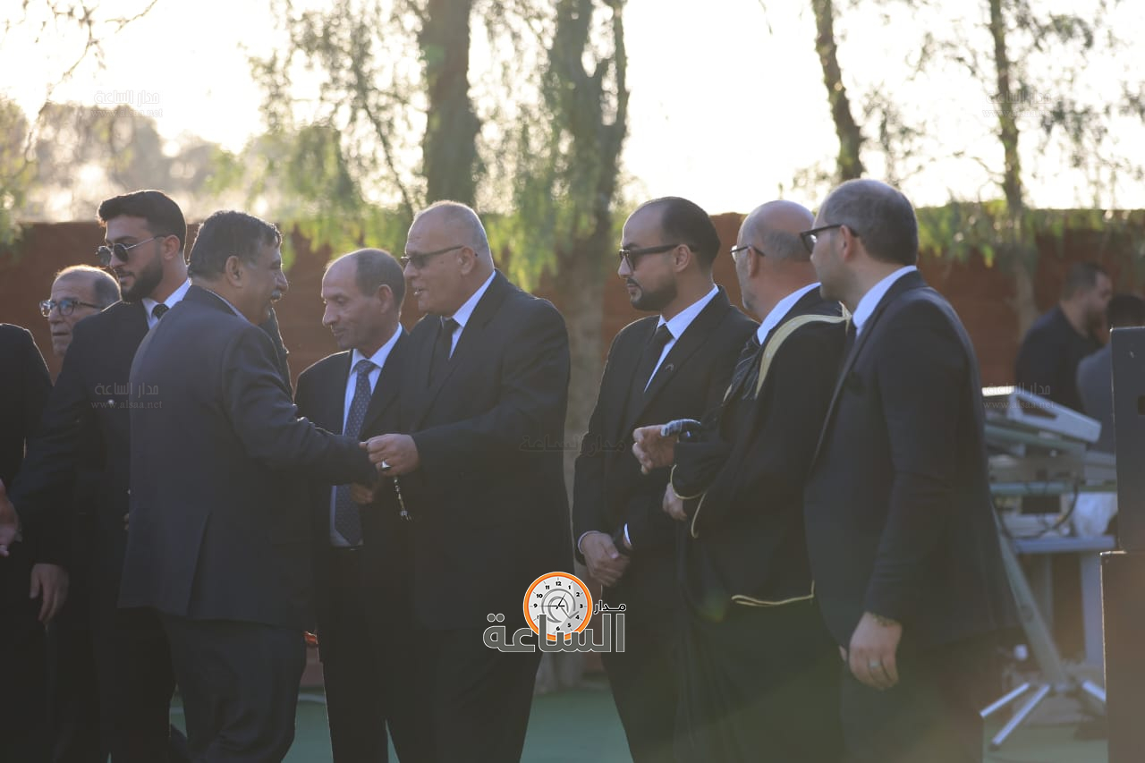 Madar Al-Saa Images 0.17120204107695502