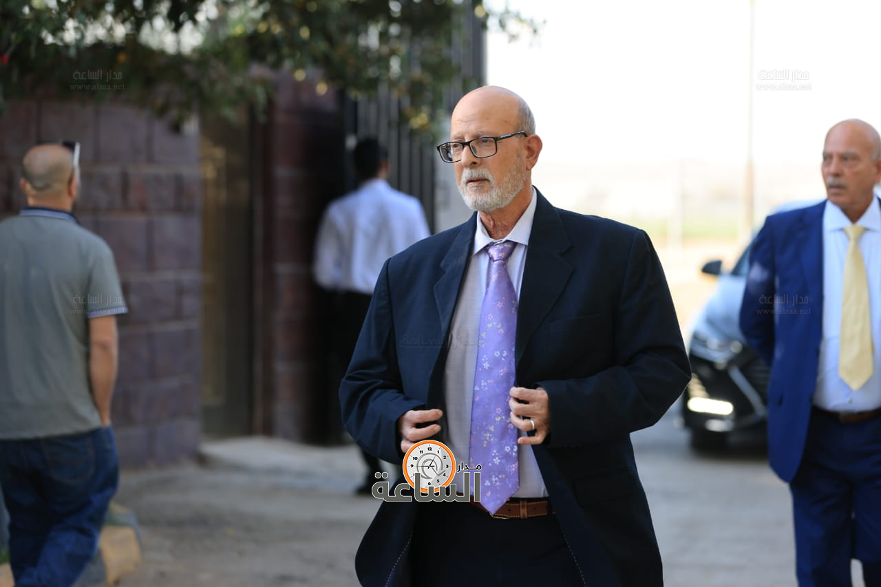 Madar Al-Saa Images 0.5792888473239372