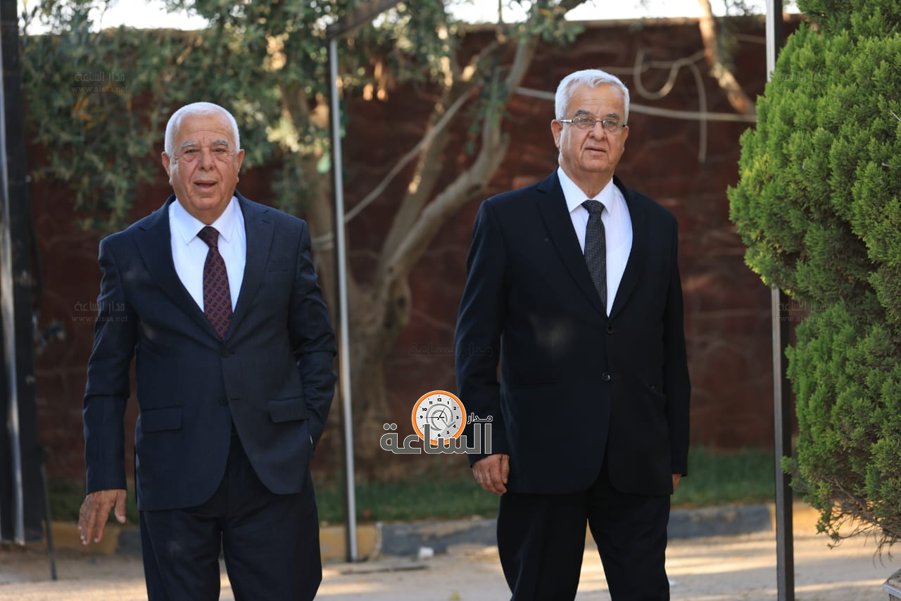 Madar Al-Saa Images 0.5081645525715447