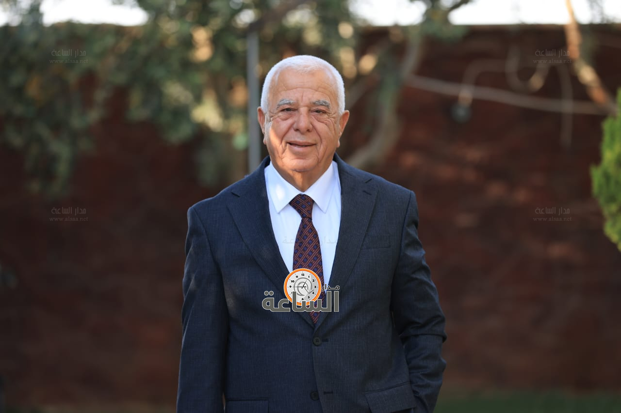 Madar Al-Saa Images 0.01444348008350782