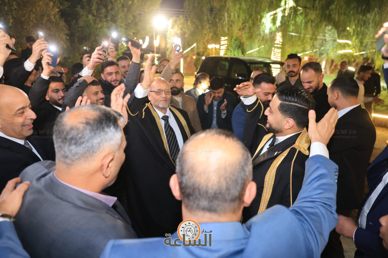 Madar Al-Saa Images 0.9543718934319025