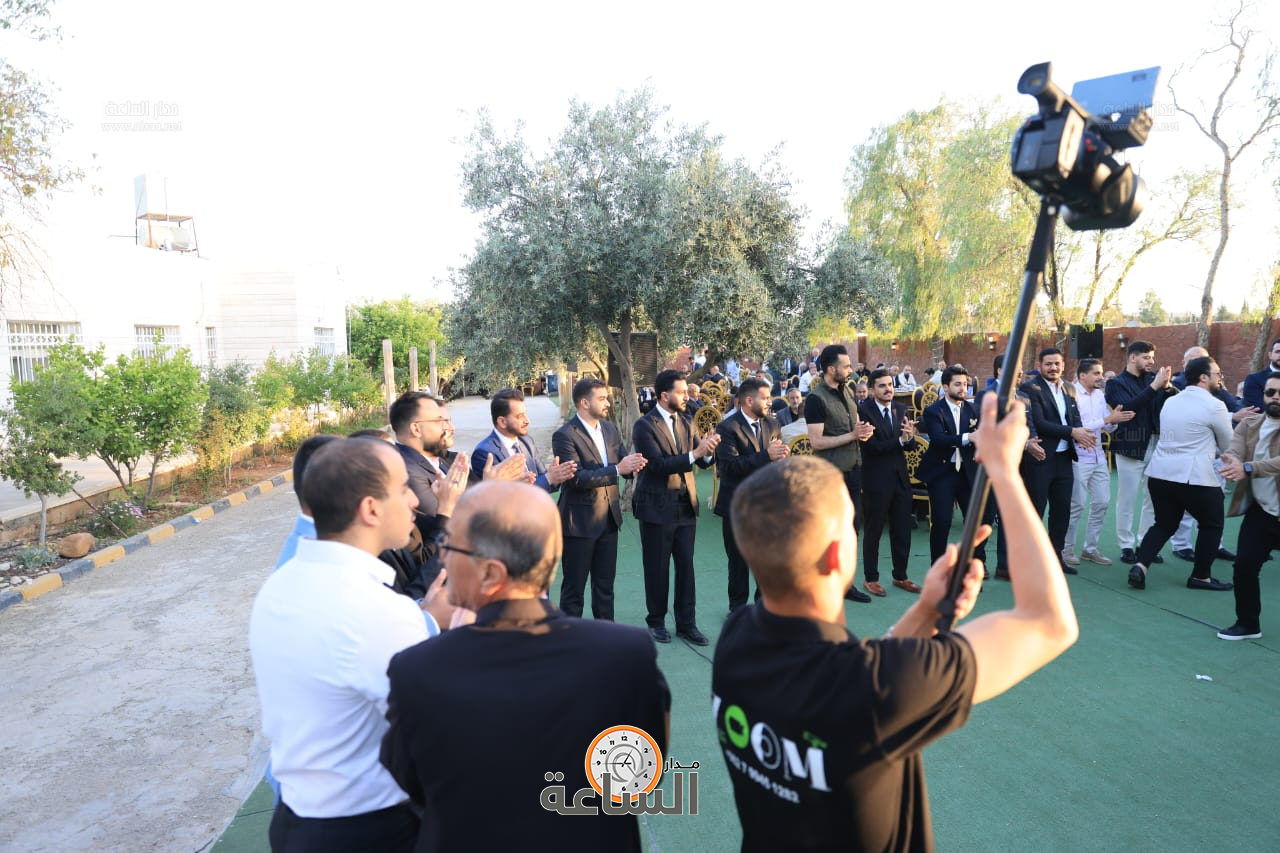 Madar Al-Saa Images 0.9216960437541087