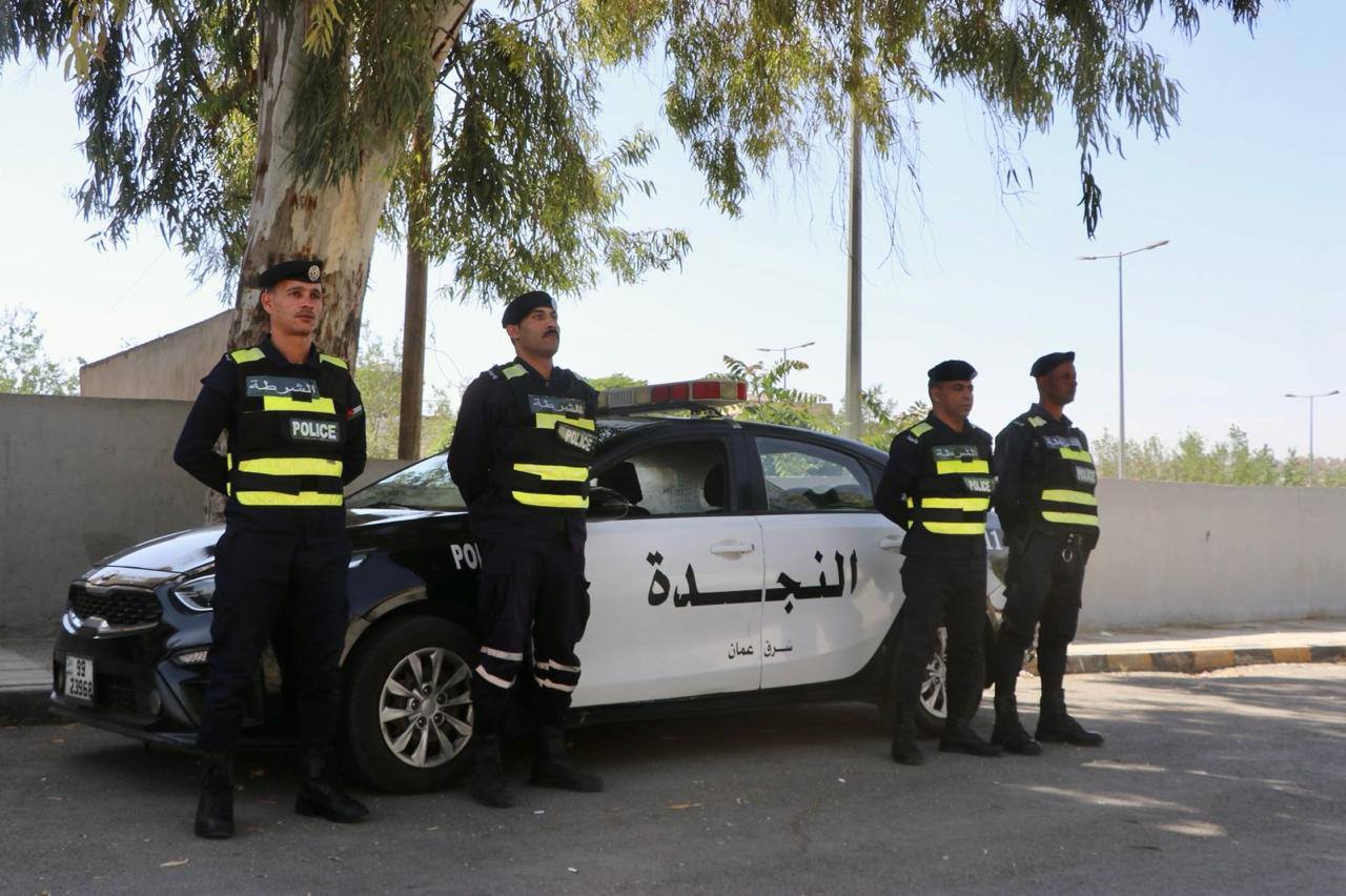 Madar Al-Saa Images 0.5336717303504241