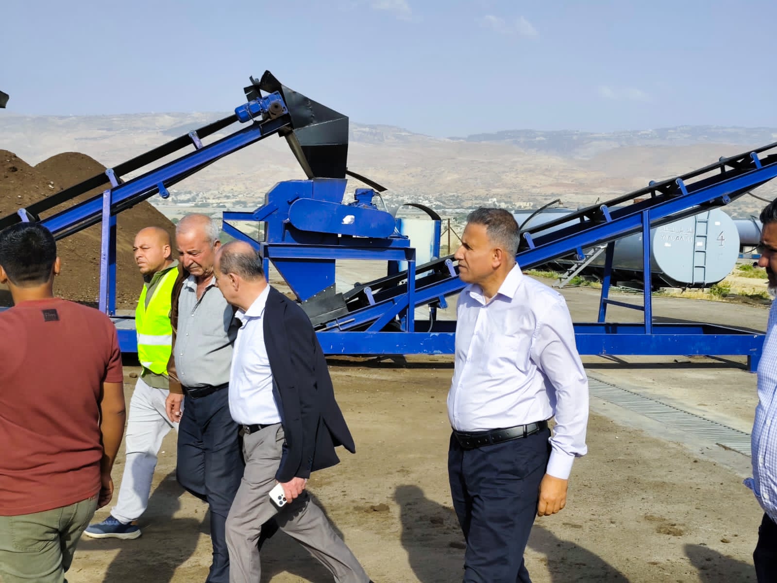 Madar Al-Saa Images 0.7409353540990952