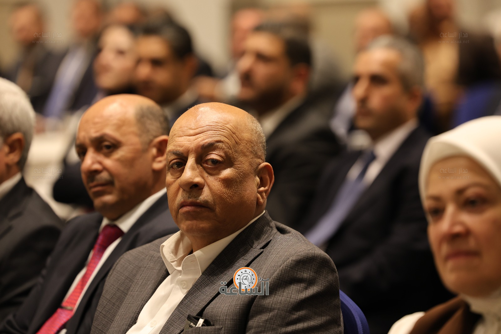 Madar Al-Saa Images 0.4141527690270438