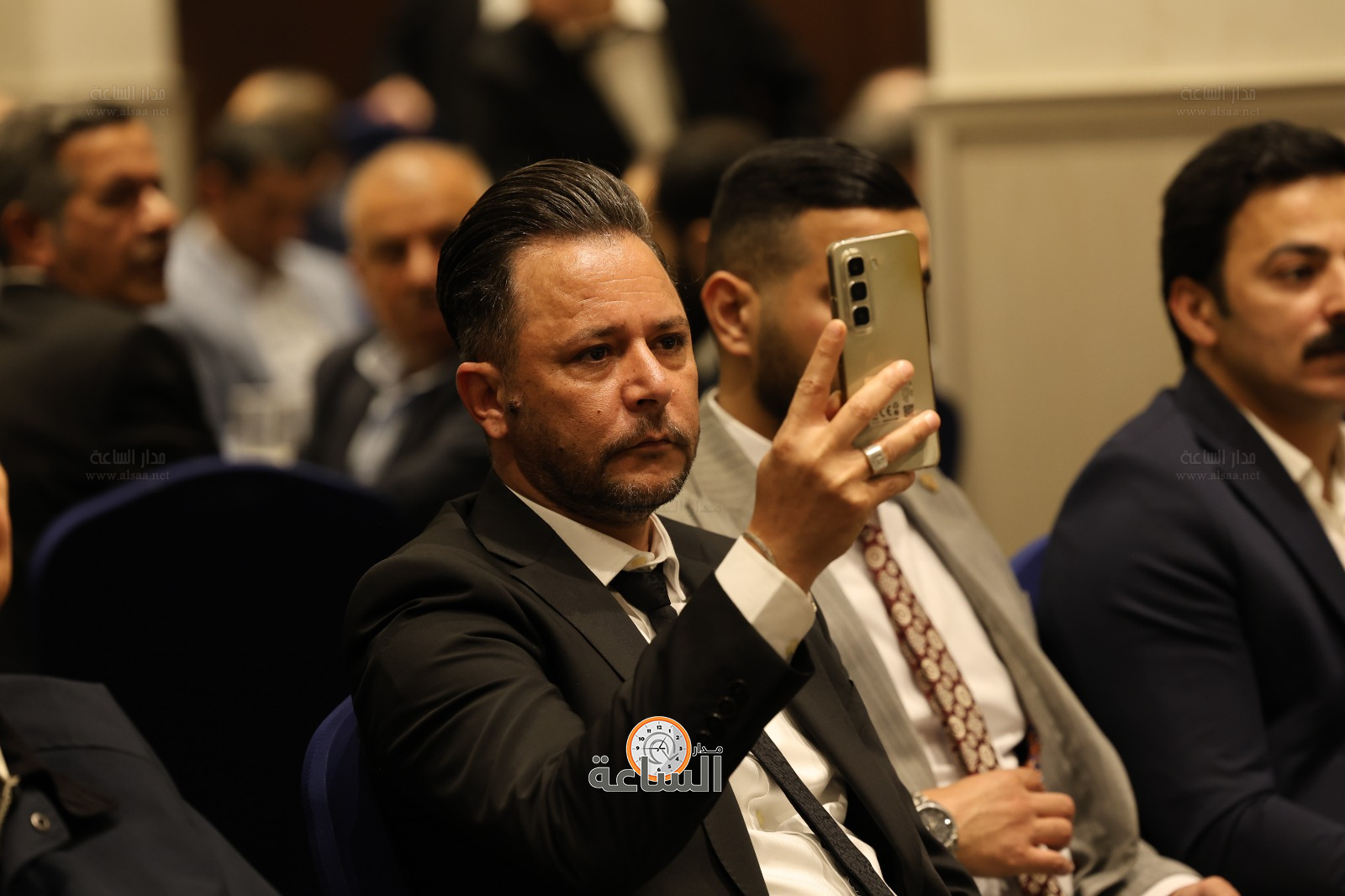 Madar Al-Saa Images 0.2643758884160611