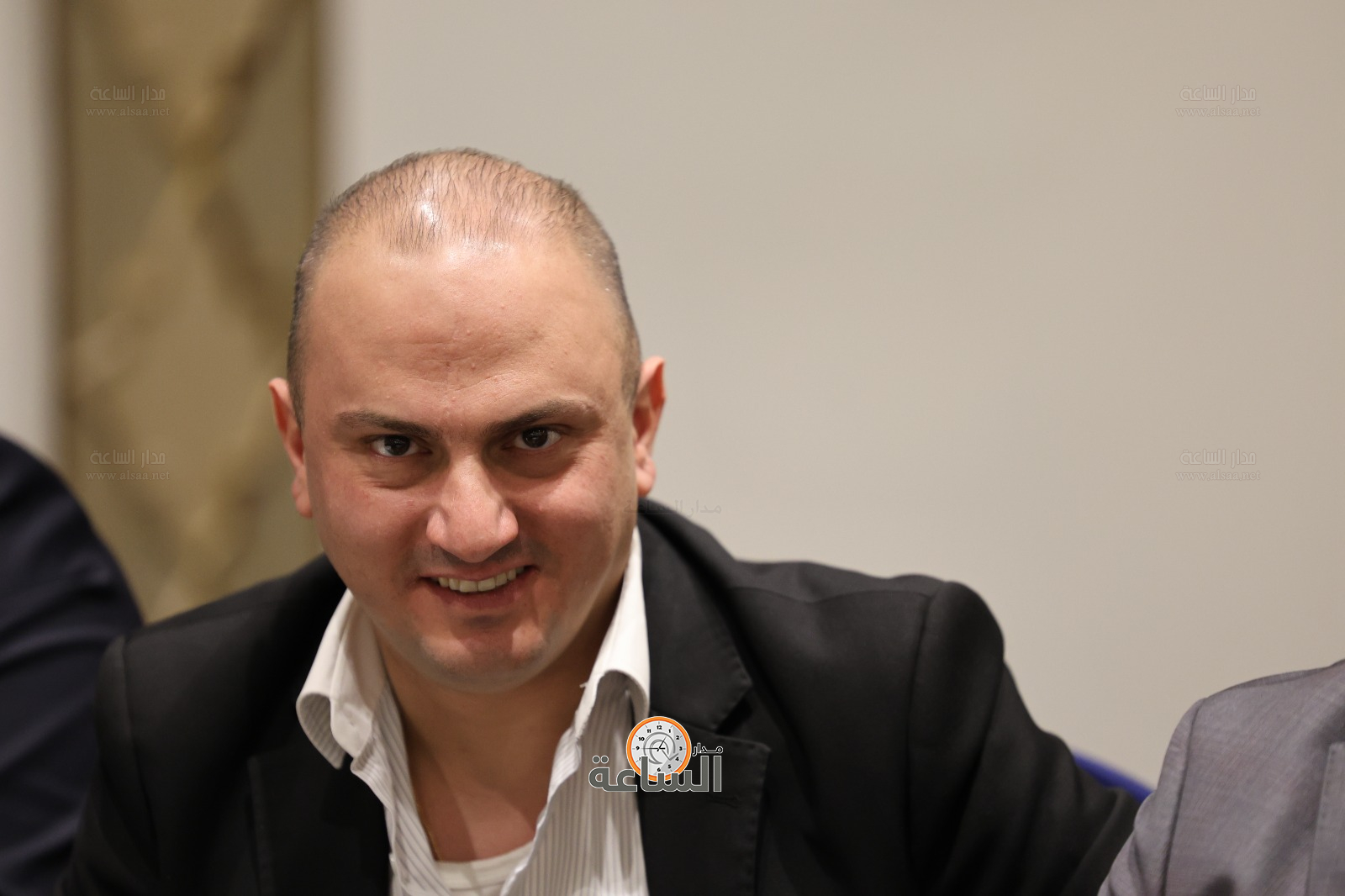 Madar Al-Saa Images 0.48397646449886167