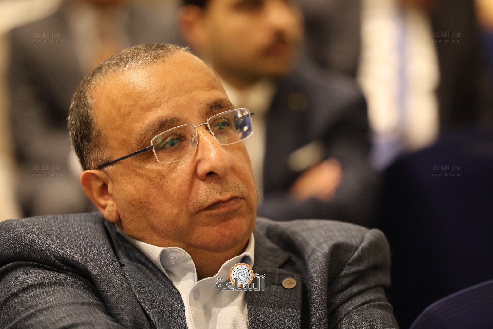 Madar Al-Saa Images 0.10610295267897196