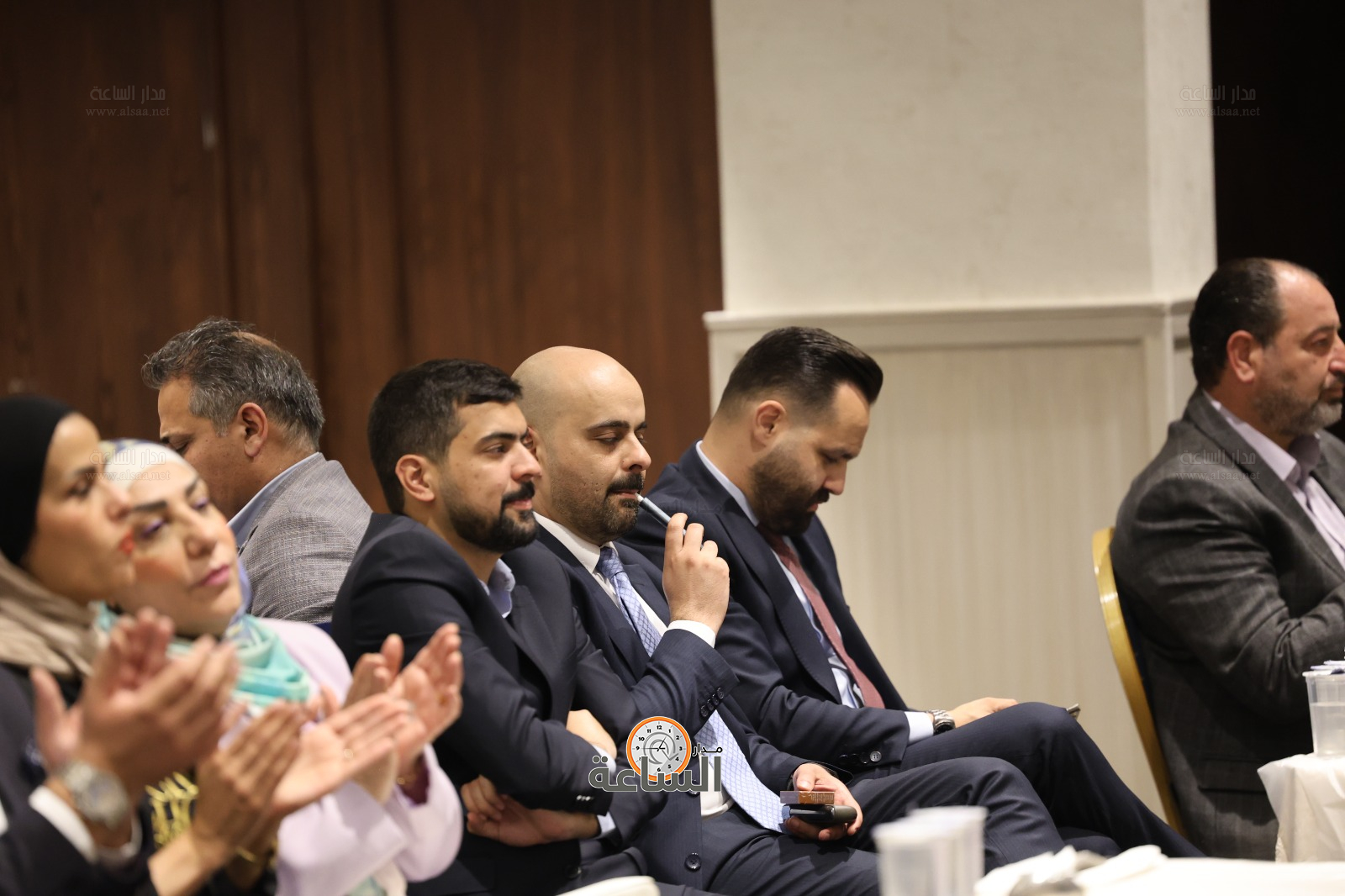 Madar Al-Saa Images 0.19573404859770815