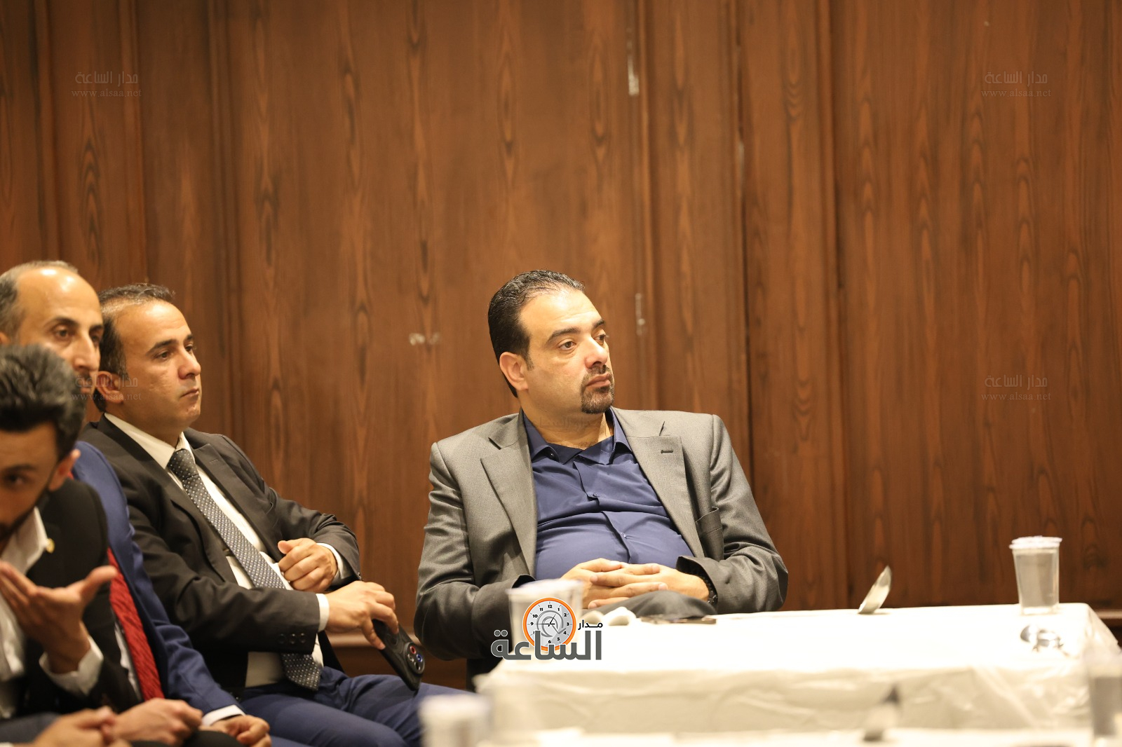 Madar Al-Saa Images 0.7050373479313735