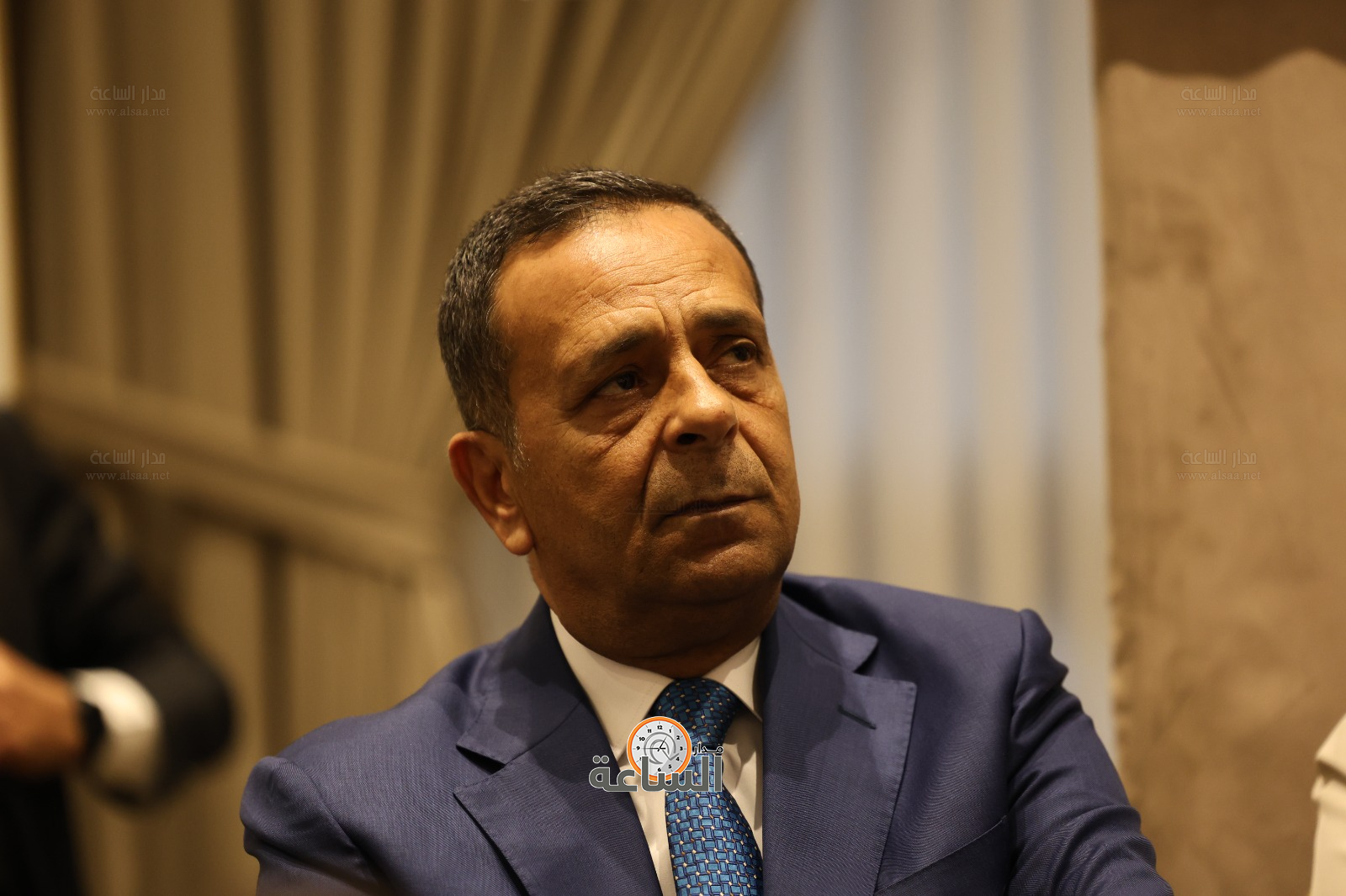 Madar Al-Saa Images 0.7857357458375548