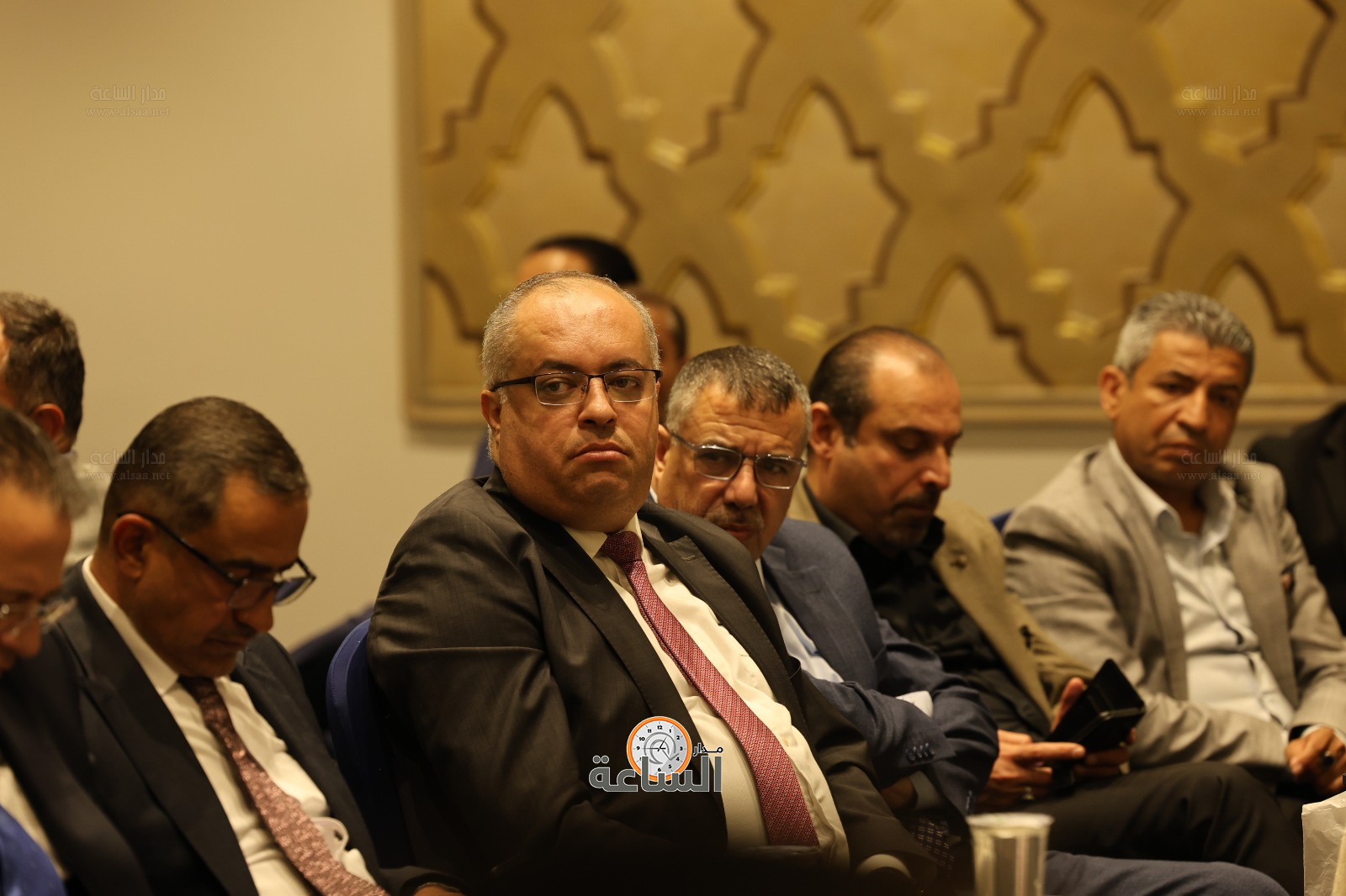 Madar Al-Saa Images 0.8956734487435113