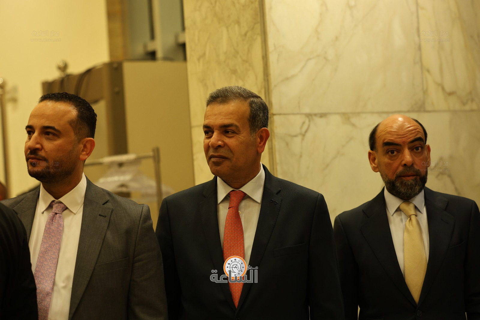 Madar Al-Saa Images 0.6446375401146583