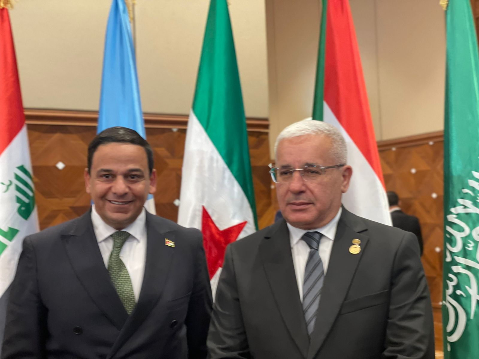 Madar Al-Saa Images 0.42843637231571396