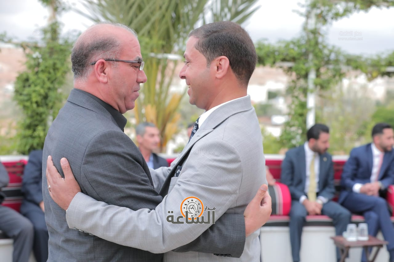 Madar Al-Saa Images 0.3285770753308135