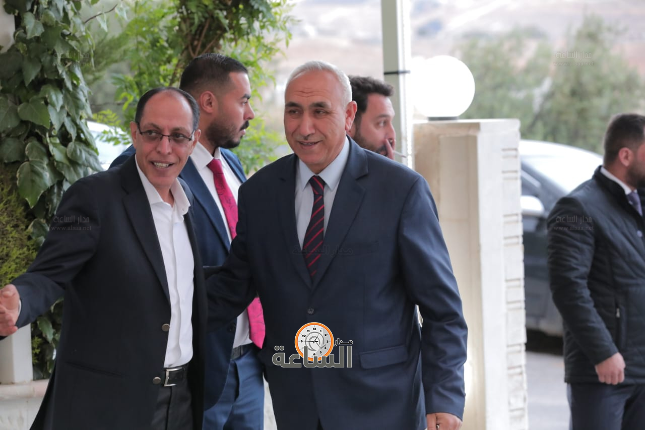 Madar Al-Saa Images 0.16974085808319905