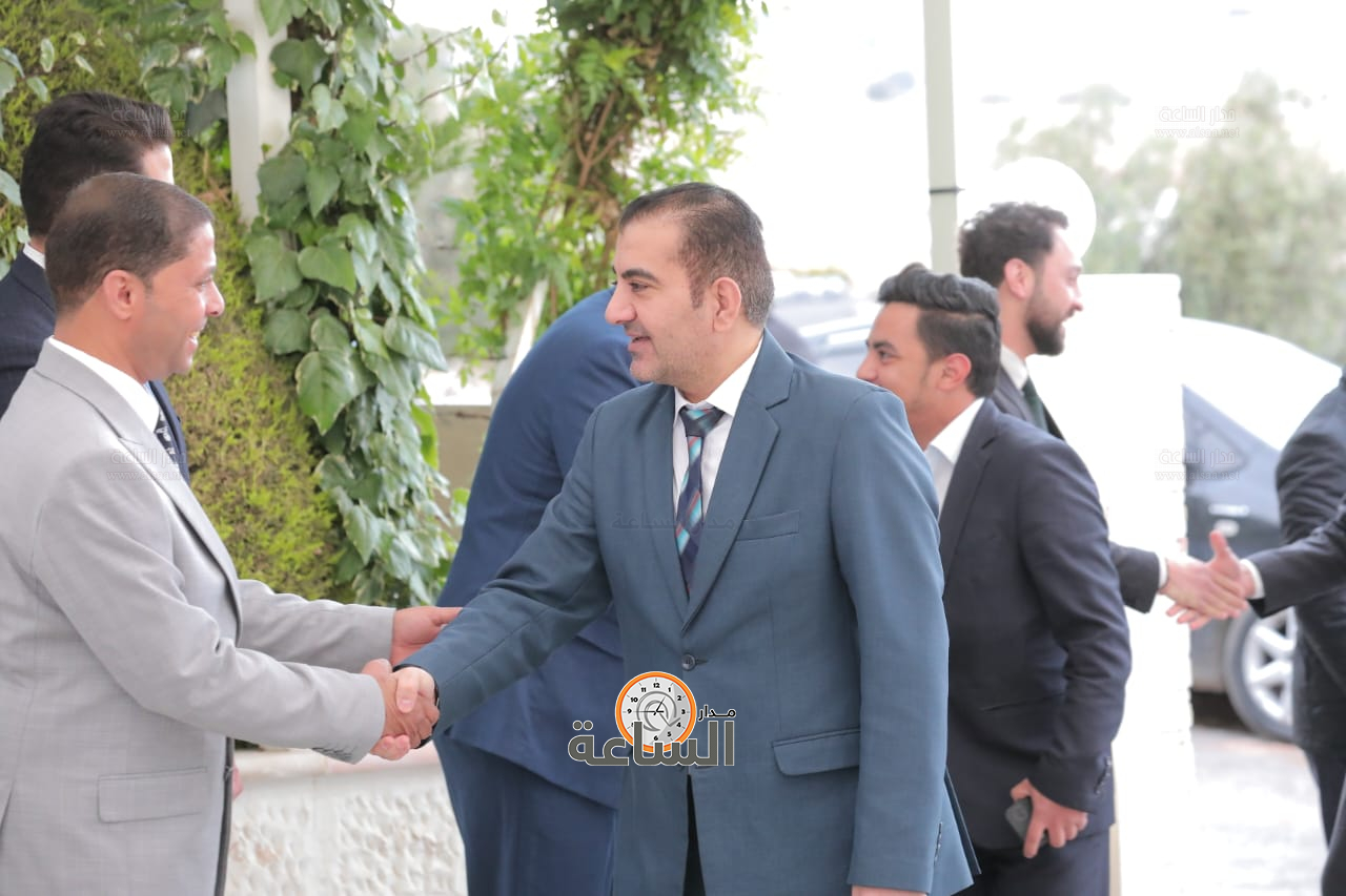 Madar Al-Saa Images 0.22146193796057578