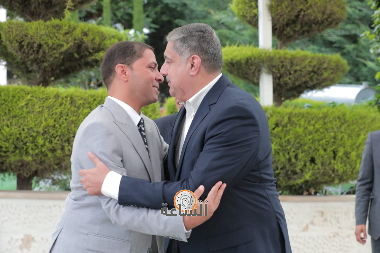 Madar Al-Saa Images 0.6077342645870181